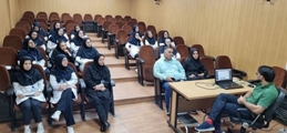 کارگاه آموزشی آشنایی با سامانه دستیار هوشمند تجویز دارو در راستای کاهش خطاهای پزشکی