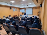 برگزاری کلاس آموزشی آشنایی با کدهای ۲۴۷ و ۷۲۴ ویژه پرسنل خدمات بیمارستان قلب الزهرا(س)